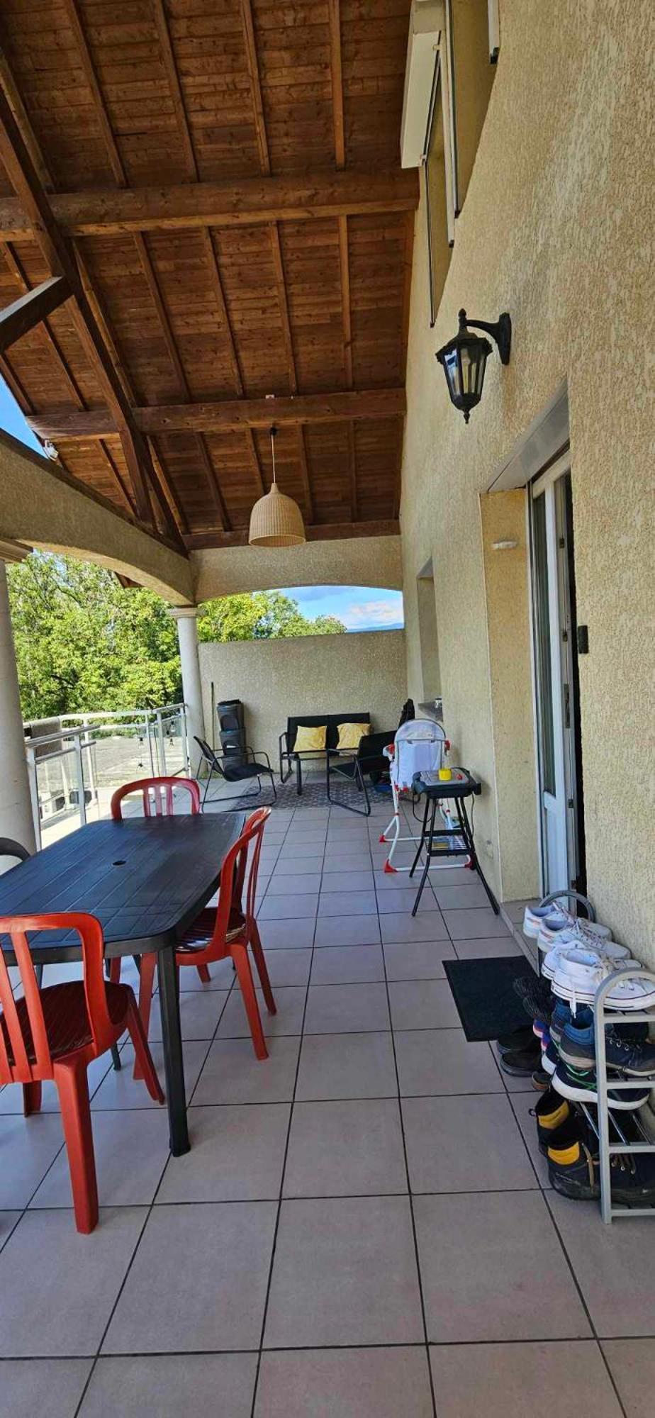 Appartement Dans Notre Maison Domessin ภายนอก รูปภาพ